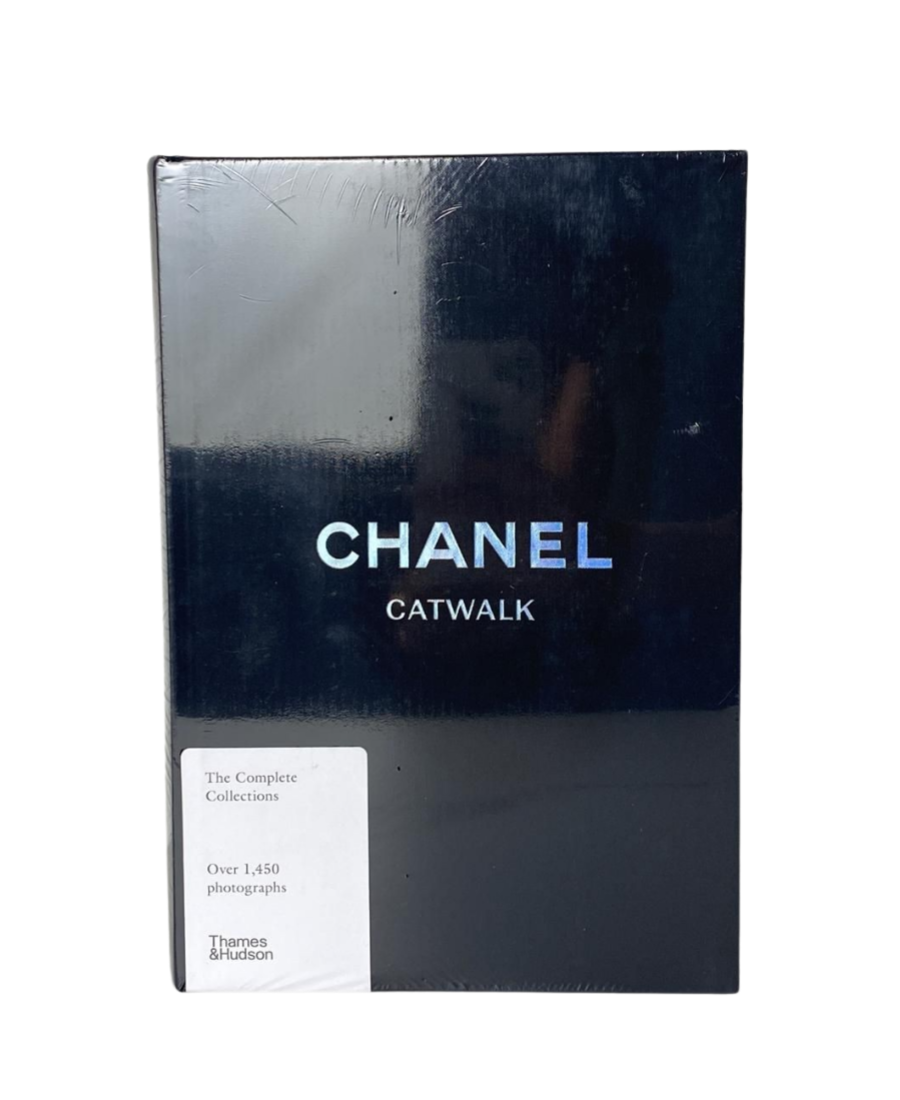 Buy Thames Hudson black Chanel Catwalk: The Complete Collections for Women  in Manama, Riffa